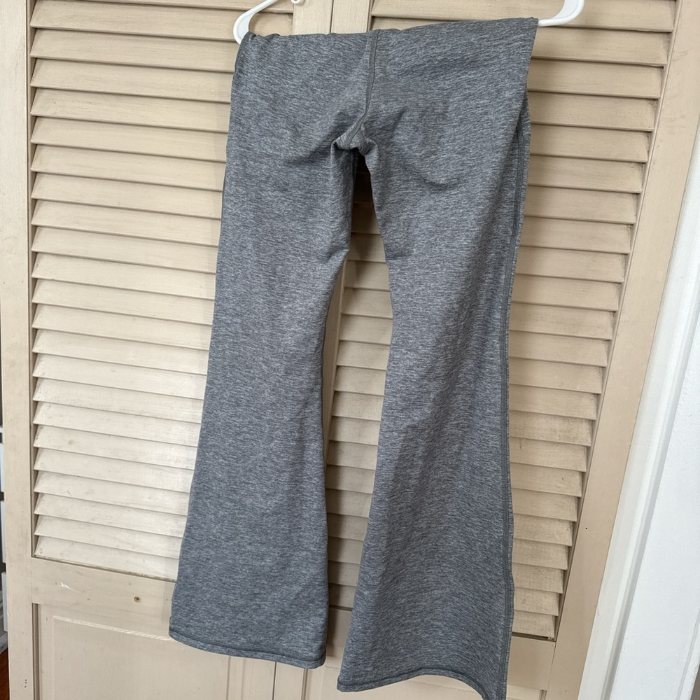 Aerie Gray Flare Leggings